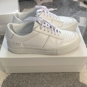 Woman Common Projects Leather BBall Sneakers